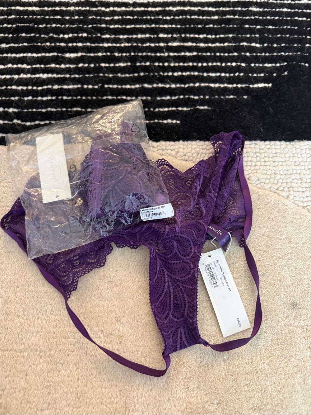 Journelle Karina wireless bra and ouvert set size small